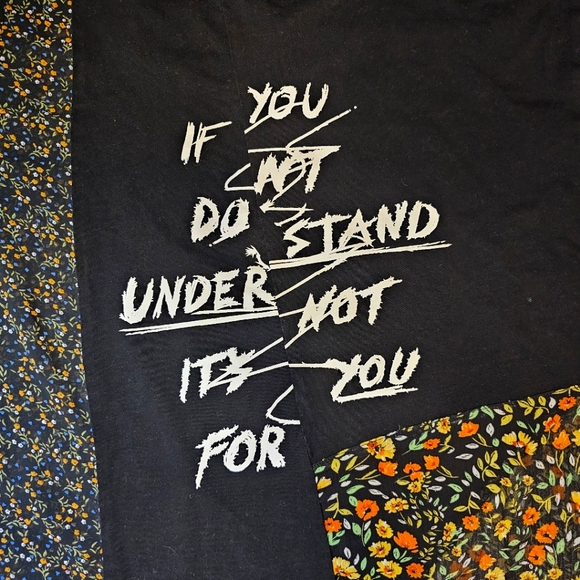 • TWIST • "If You Don't Understand It's Not For You" Patchwork T-shirt - Picture 6 of 7